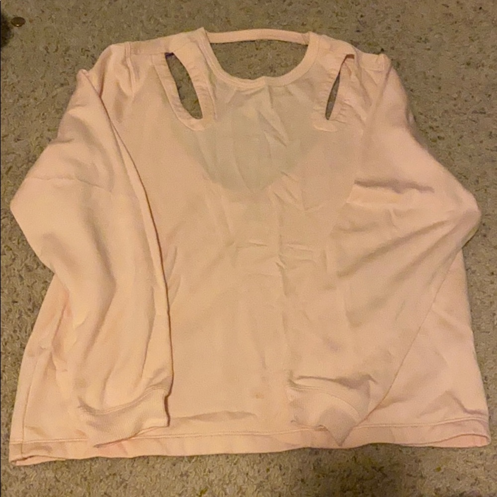 Athletic wear shirt